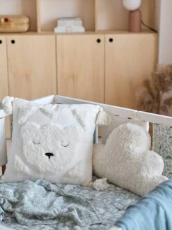 Coussin Avec Applications Sherpa Ours Berbère Ecru - Vertbaudet -Boutique Bébé coussin avec applications sherpa ours berbere 3