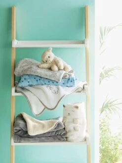 Couverture En Microfibre Imprimée étoiles Gris Clair - Vertbaudet -Boutique Bébé couverture en microfibre imprimee etoiles 4