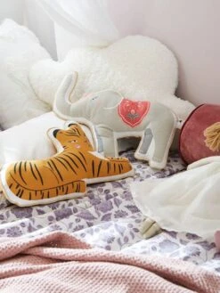 Lot De 2 Coussins Animaux EDEN INDIA Multicolore - Vertbaudet -Boutique Bébé lot de 2 coussins animaux eden india 4