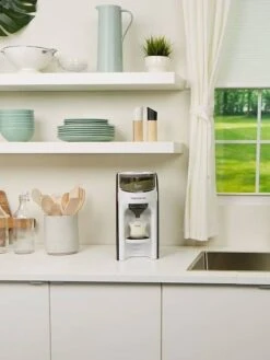 Préparateur De Biberons BABY BREZZA Formula Pro Advanced Blanc - Babybrezza -Boutique Bébé preparateur de biberons baby brezza formula pro advanced 2